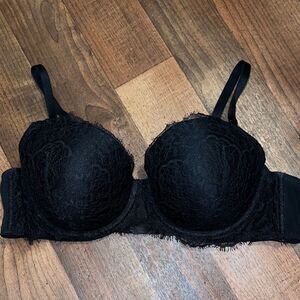 Victoria’s Secret dream angel lined Demi 38C Elegant Black Lace Bra